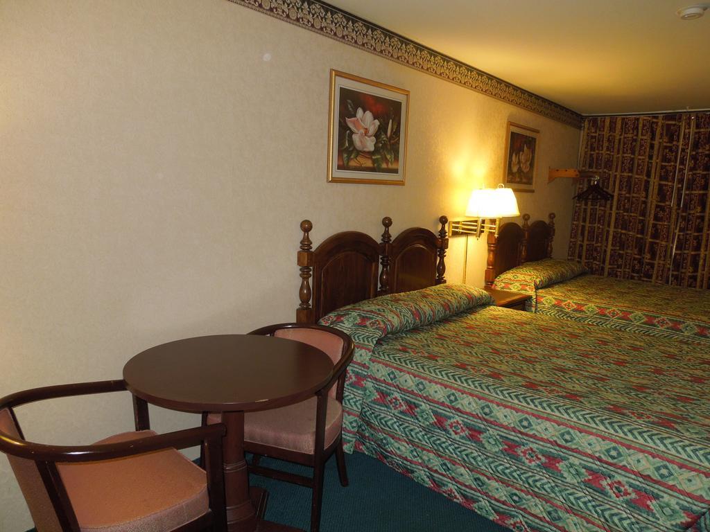 Value Inn East Stroudsburg Marshalls Creek Exterior photo